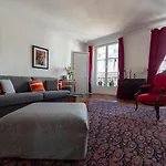 Apartment Colonnade *